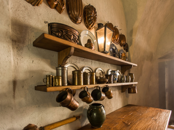 Zámecká prohlídková trasa Vrchnostenská správa panství aneb jak bydlel a úřadoval pan správce