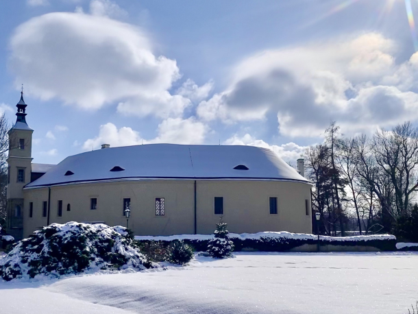 Zámek Roztoky u Prahy