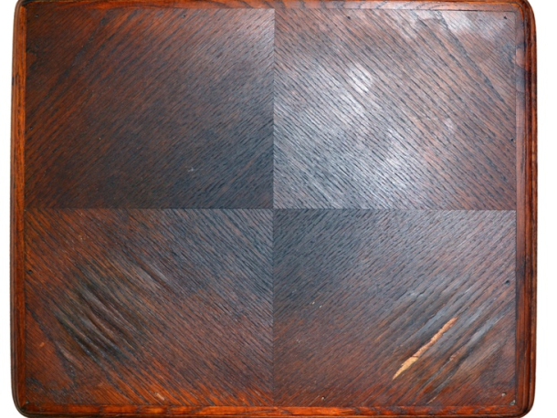  Deska stolku. Stav před restaurováním. 