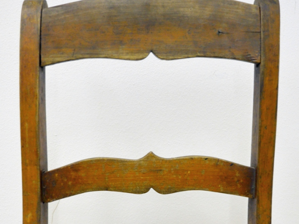 Židle. Stav před  restaurováním. 