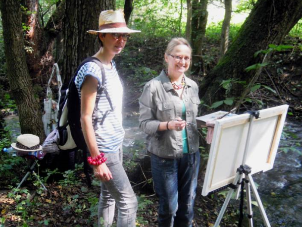 Malířský plenér (Adéla Karger – vlevo s jednou z účastnic)