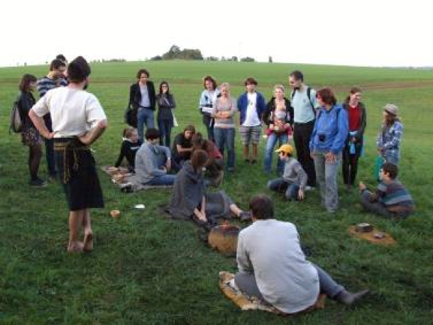 Mezinárodní den archeologie v r. 2014 – na vrcholu Řivnáče