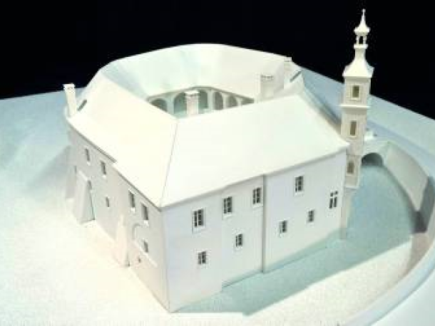 Zámek v Roztokách má svůj hmatový model