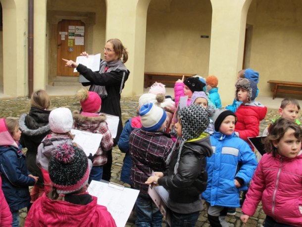 Tajemství zámeckých zdí