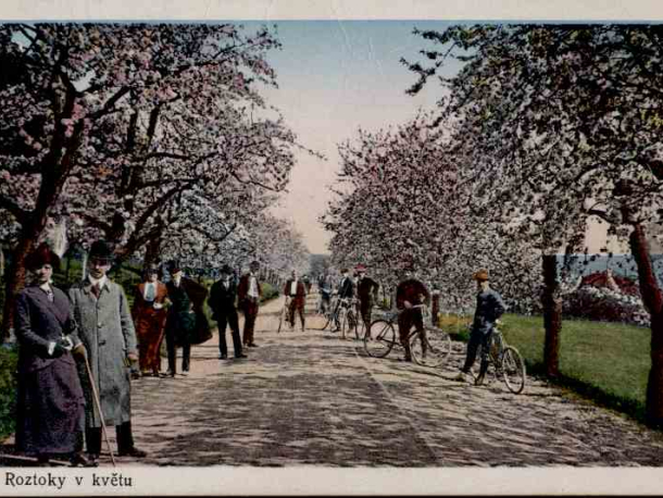Příběhy Tichého údolí. Osudy zpečetěné hákovým křížem, srpem a kladivem