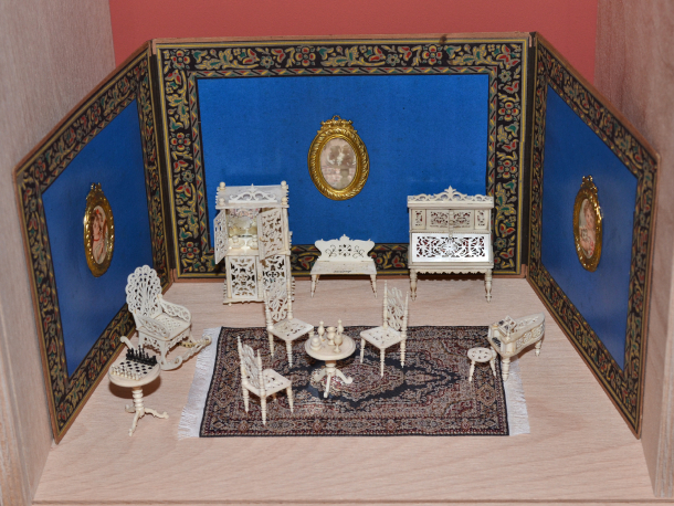 Kuchyňky a pokojíčky aneb jak bydlely panenky