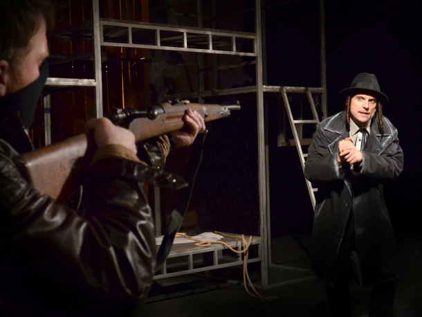 Divadlo A. Dvořáka: Balada pro banditu ve Středočeském muzeu v Roztokách u Prahy 