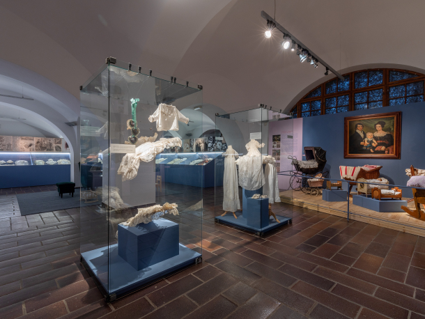 Vítej mezi námi, děťátko