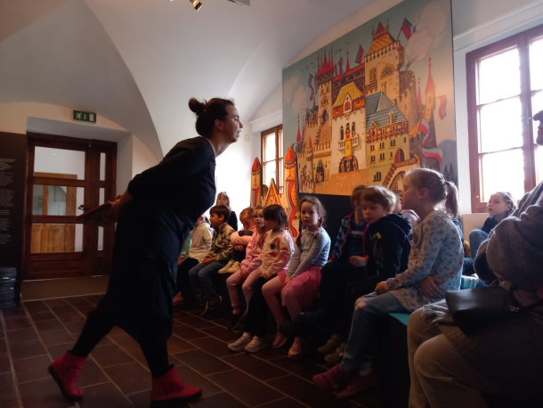 animační část lektorského programu Hýbačky z papíru