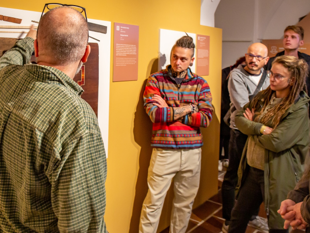 Komentované prohlídky výstavy Času navzdory, restaurování a konzervace sbírek