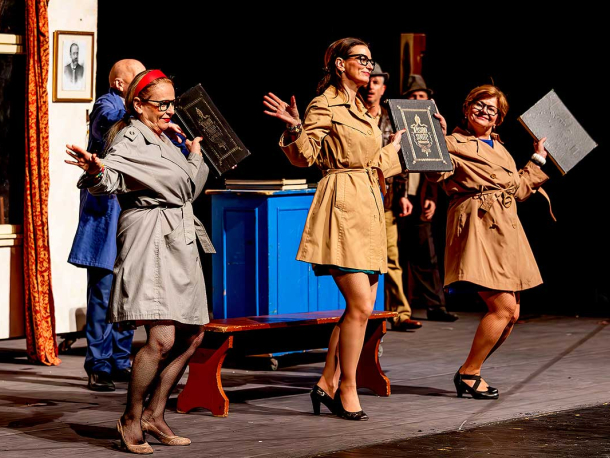 Divadelní společnost Háta: Světáci | divadelní představení na motivy kultovní filmové komedie