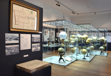 Výstava Fenomén Felkl. Proslulá továrna na výrobu glóbů