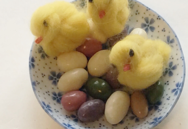 Výtvarka z muzea | Velikonoční kuřátko z vlny