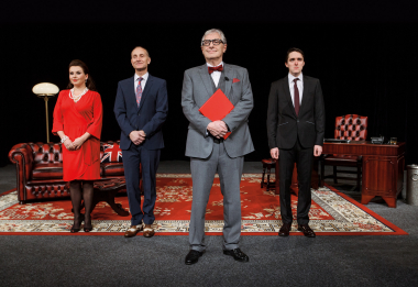 Jistě, pane premiére!